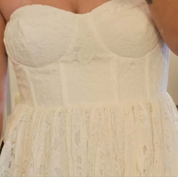 Lace midi dress NWT bustier top - bridal wedding event dress - Picture 8 of 8